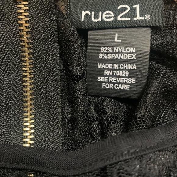 Rue 21 black lace peplum top, size M - Picture 3 of 6